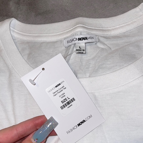 FASHION NOVA MEN WHITE TEE - Picture 3 of 7